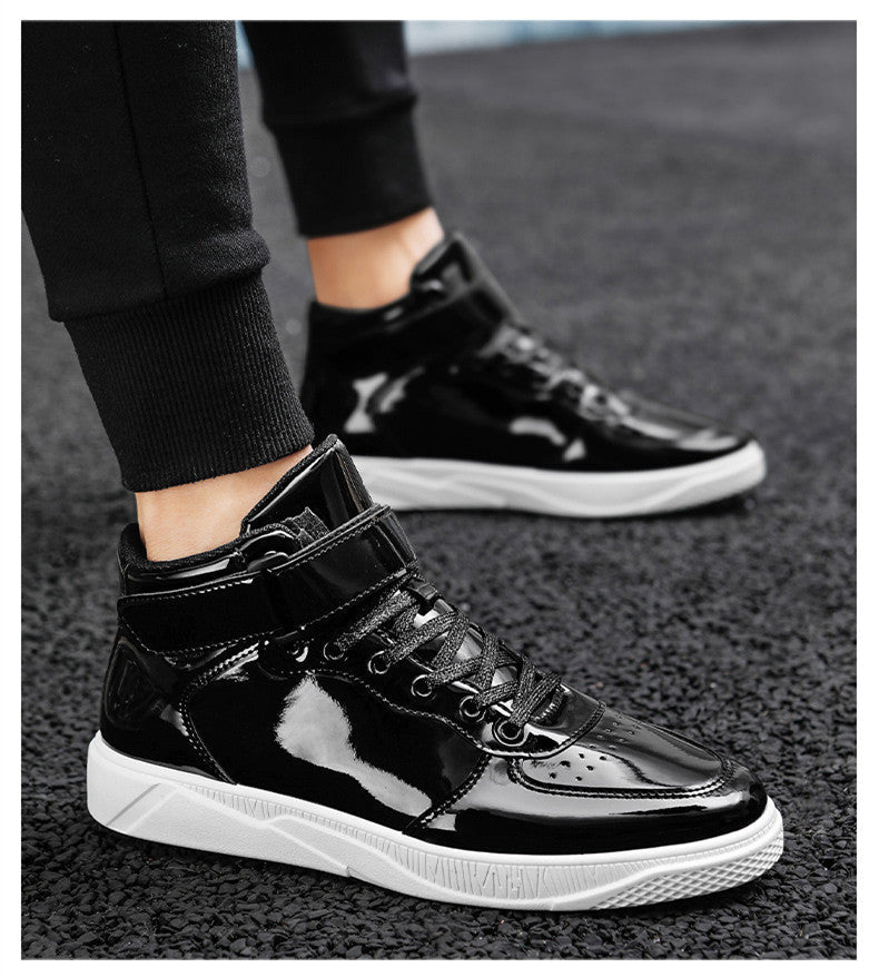 2023 Golden Gait Sneakers