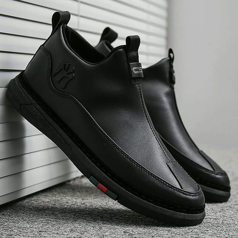 Solid color casual sneakers with side zippers